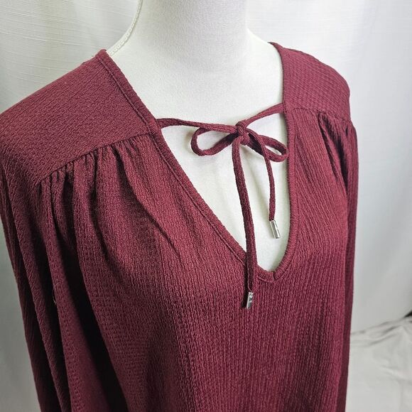 MICHAEL Michael Kors Burgundy Smocked Sleeve Textured Top Size 4X - Picture 8 of 13
